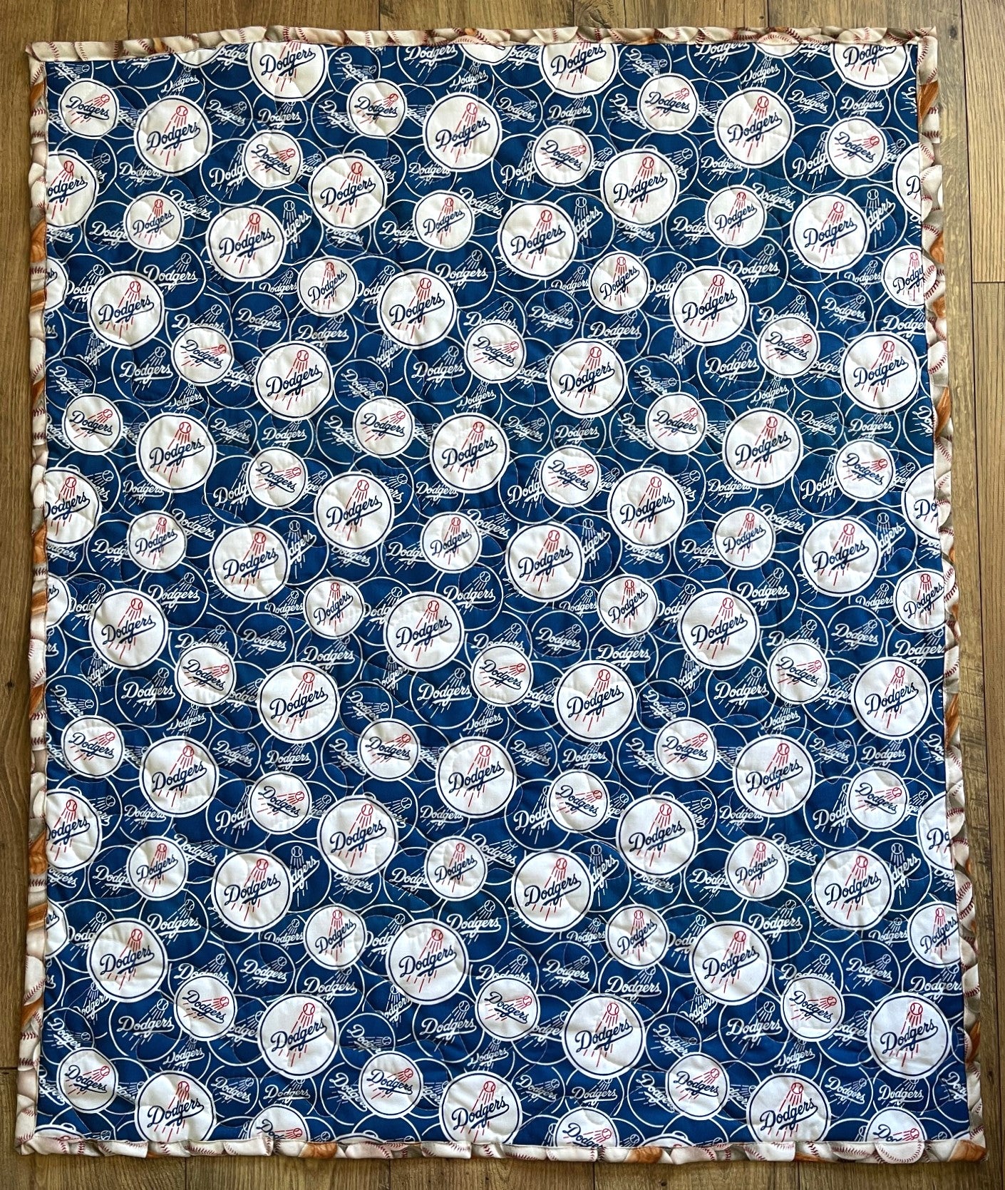 LOS ANGELES DODGERS BASEBALL QUILTED BLANKET