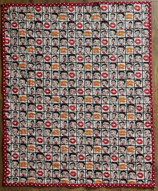 BETTY BOOP CARTOON INSPIRED QUILTED BLANKET