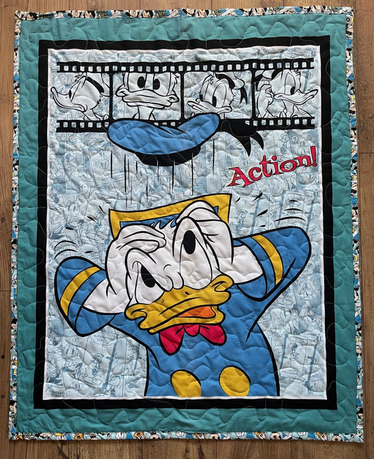 DONALD DUCK "ACTION" MICKEY MOUSE, PLUTO & GOOFY INSPIRED QUILTED BLANKET