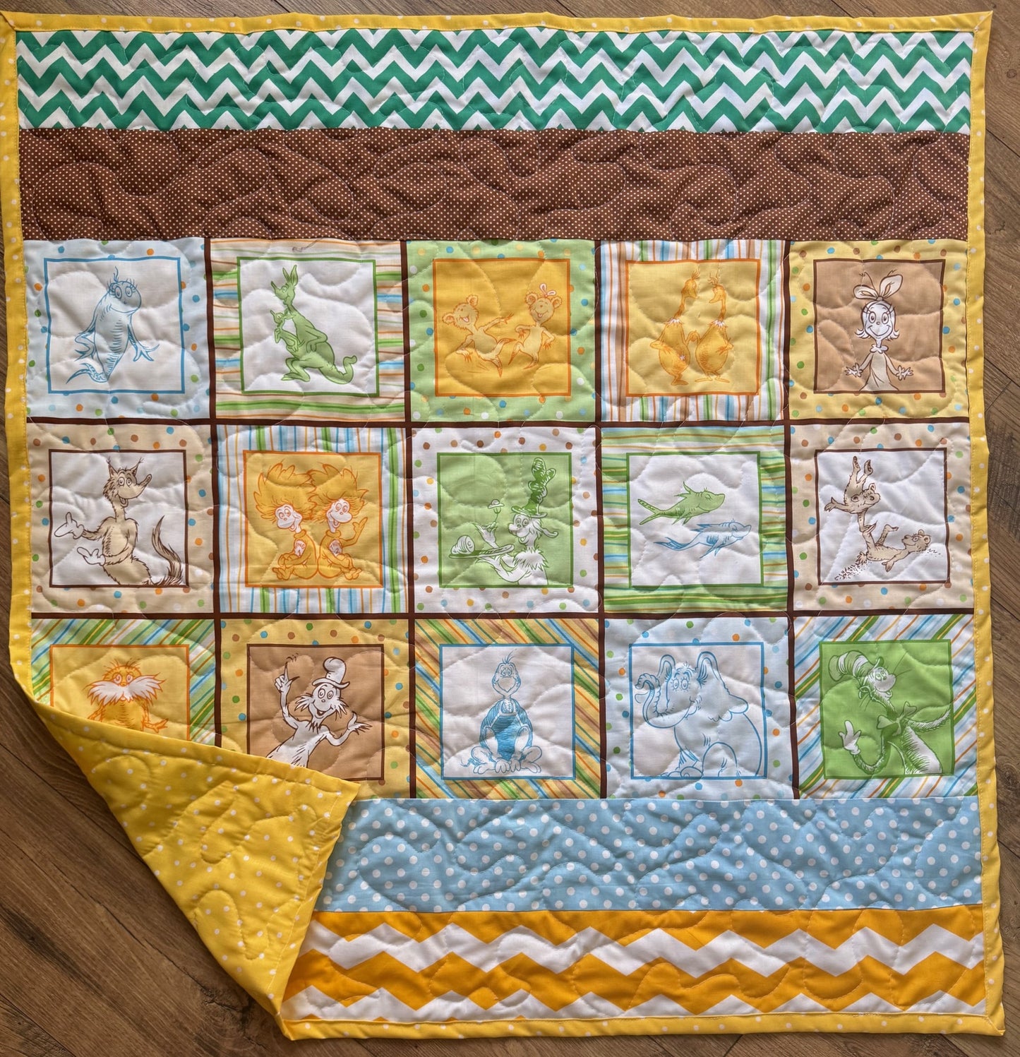 DR. SEUSS CLASSIC HORTON Inspired Quilted Blanket 41"X43"