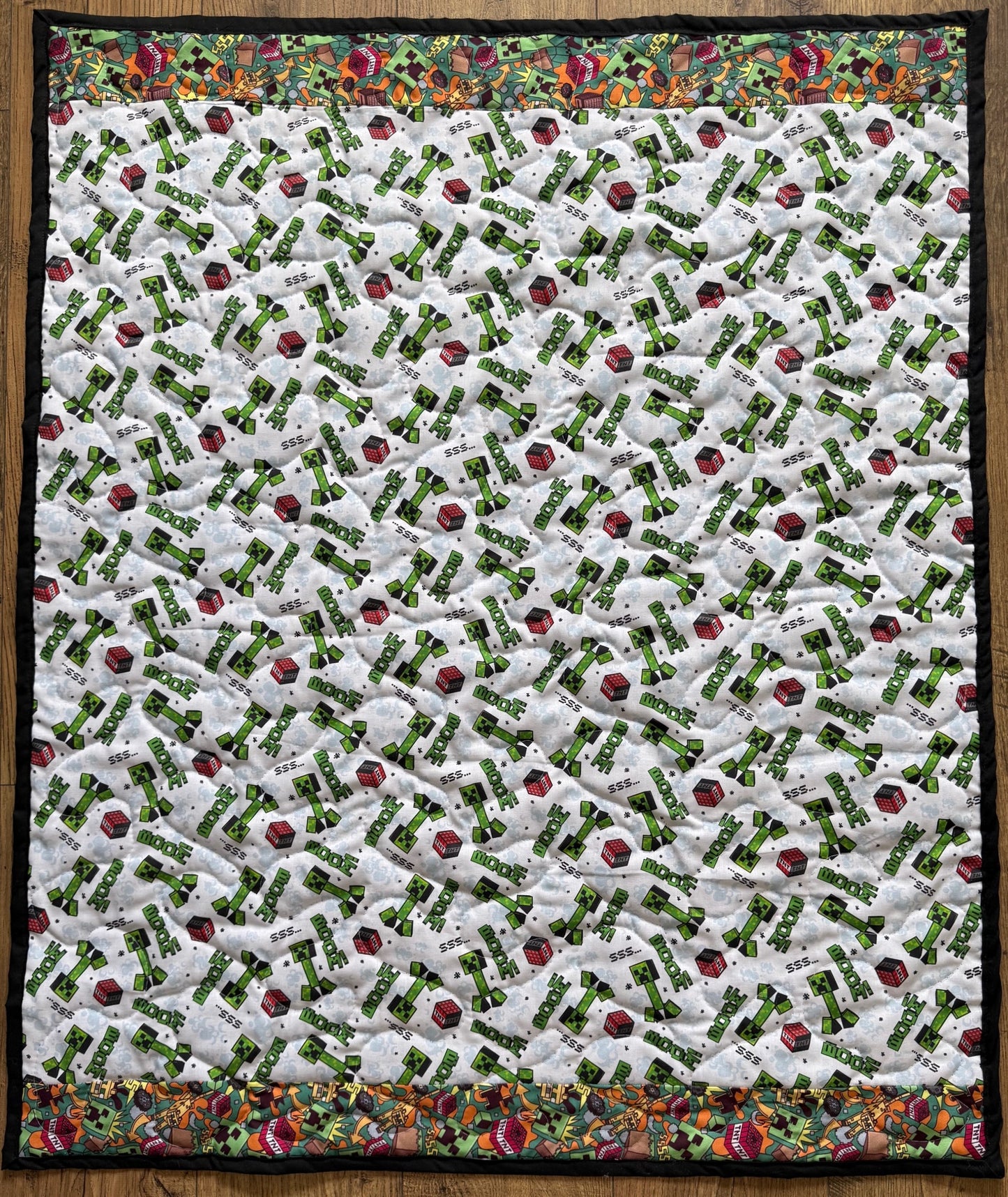 MINECRAFT BOOM! VIDEO GAME QUILTED BLANKET