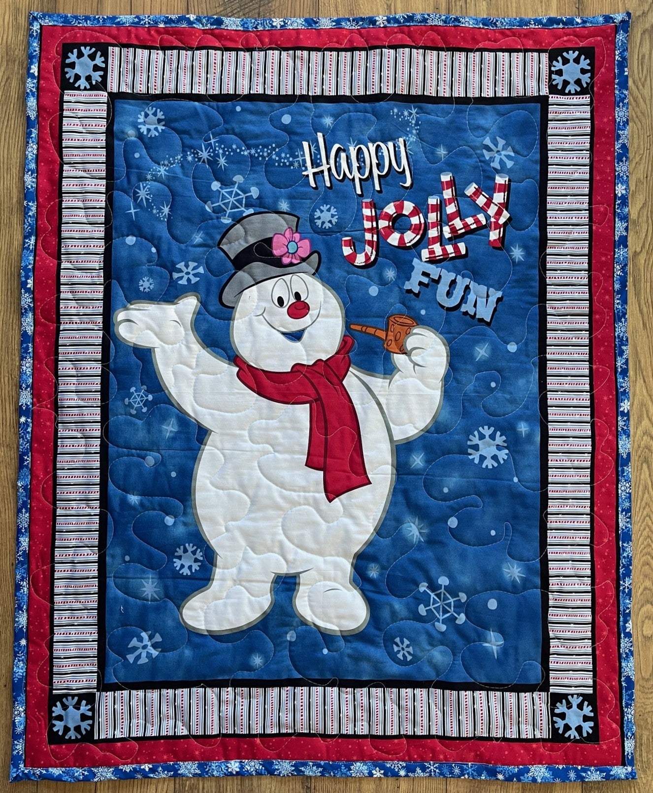 CHRISTMAS CLASSIC FROSTY THE SNOWMAN *HAPPY JOLLY FUN* QUILTED BLANKET