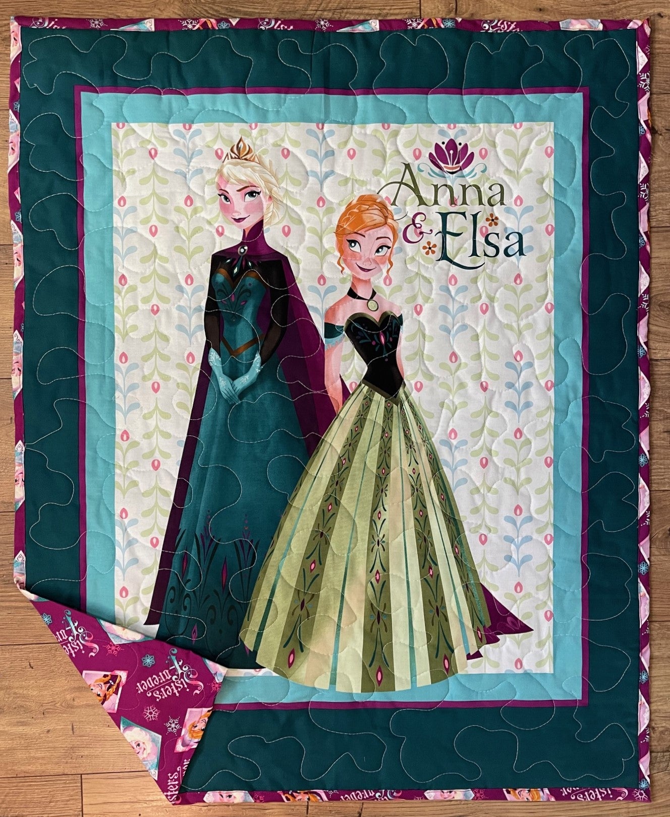 FROZENS SISTERS ANNA & ELSA SISTERS FOREVER Inspired Quilted Blanket