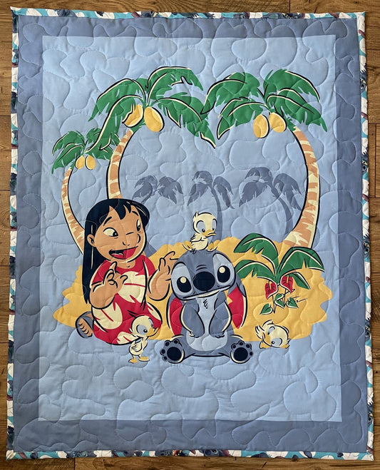 LILO & STITCH "BEST FRIENDS" QUILTED BLANKET