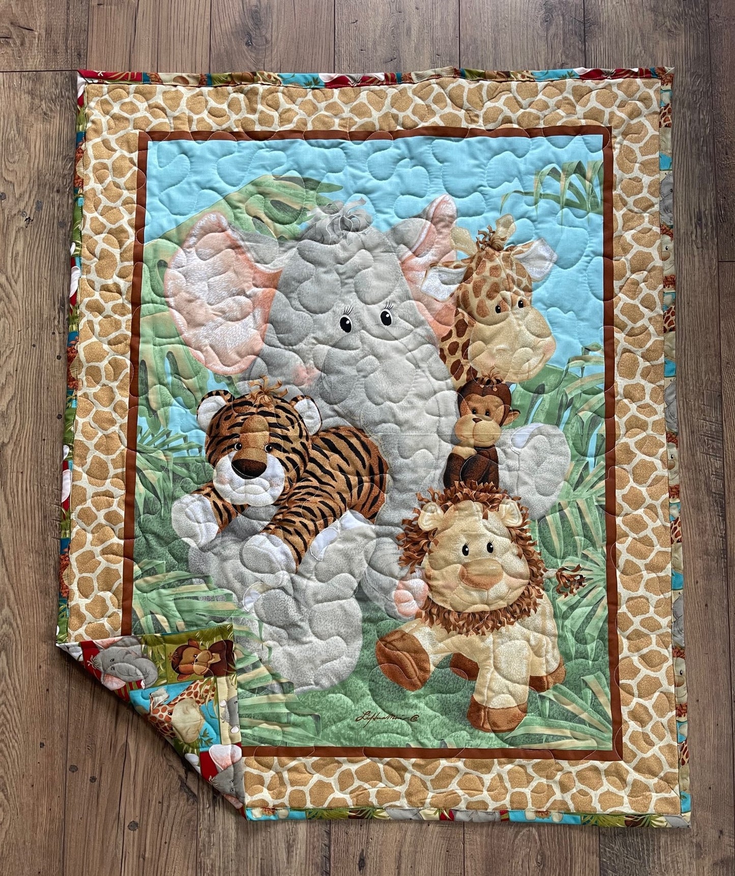 JUNGLE BABY ANIMALS ELEPHANT, LION, GIRAFFE, MONEY & TIGER Handmade Quilted Blanket