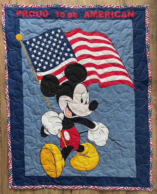 PATRIOTIC MICKEY MOUSE USA FLAG *PROUD TO BE AMERICAN* Inspired Quilted Blanket