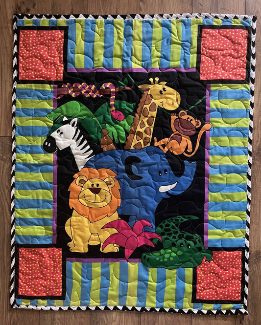 SAFARI JUNGLE ANIMALS QUILTED BLANKET