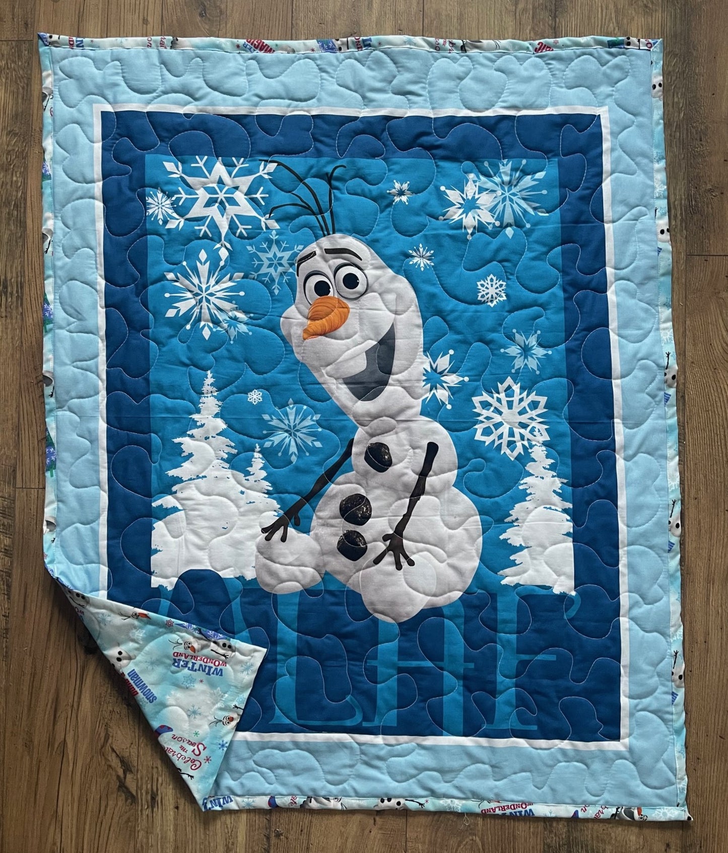 OLAF FROZEN SNOWMAN INSPIRED QUILTED BLANKET