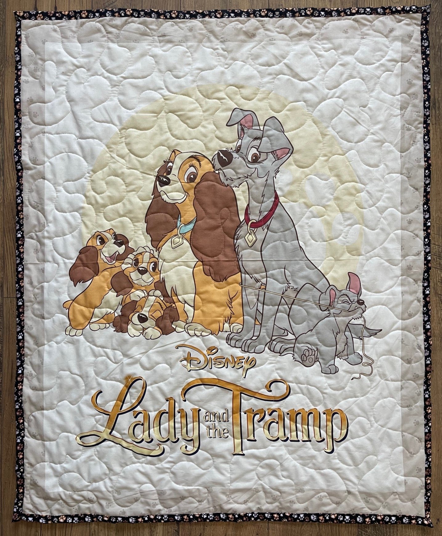 DISNEY CLASSIC LADY AND THE TRAMP INSPIRED QUILTED BLANKET