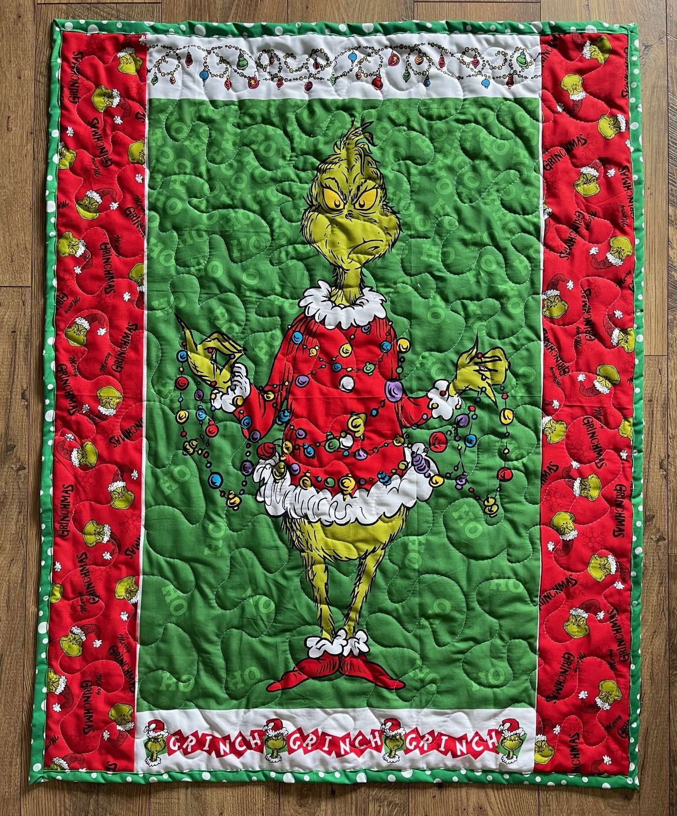 HOW THE GRINCH STOLE CHRISTMAS Inspired Quilted Blanket GRINCH GRINCH GRINCH GRINCHMAS