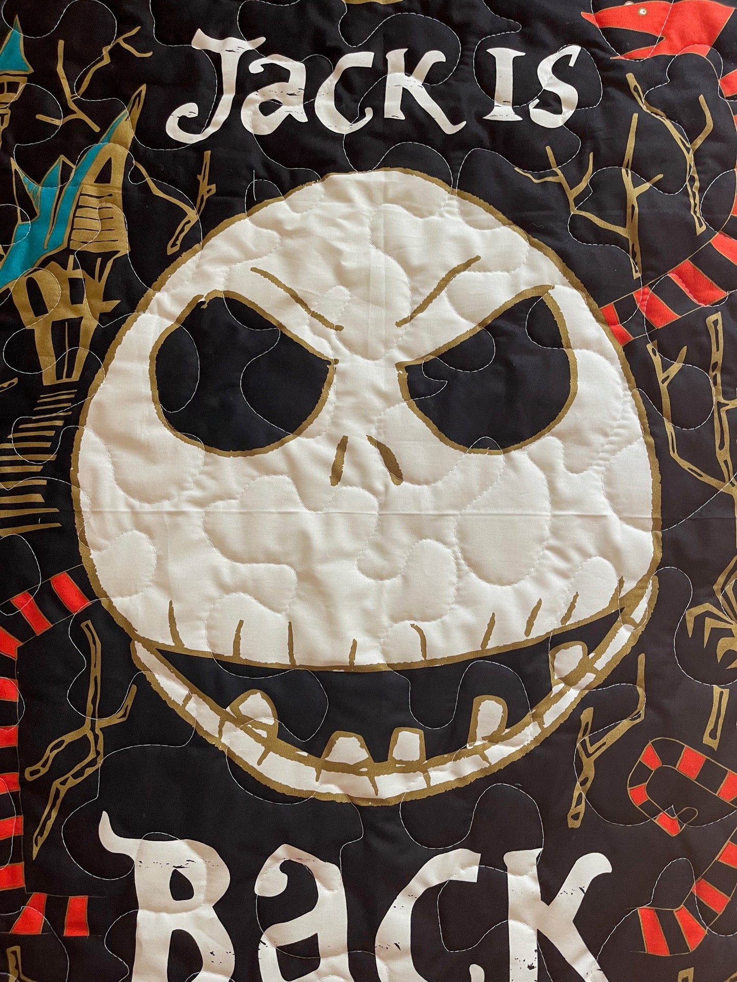 NIGHTMARE BEFORE CHRISTMAS *GLOW IN THE DARK* JACK IS BACK Quilted Blanket