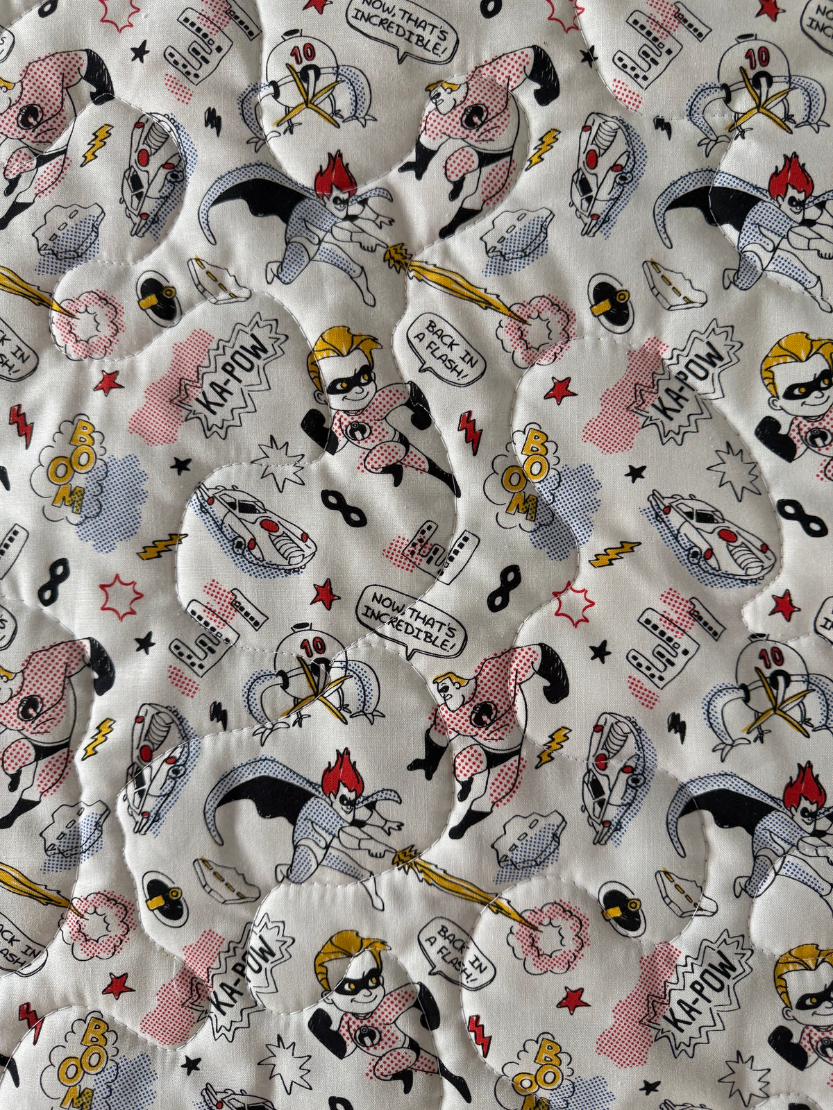 THE INCREDIBLES SAVE THE CITY REVERSIBLE QUILTED BLANKET