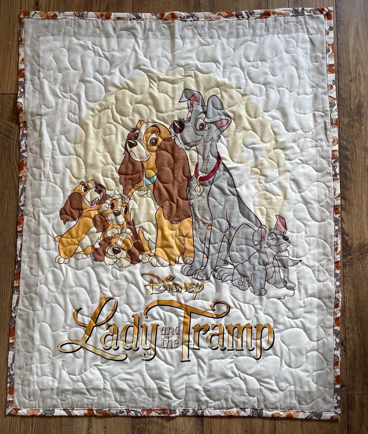 DISNEY CLASSIC LADY AND THE TRAMP INSPIRED QUILTED BLANKET