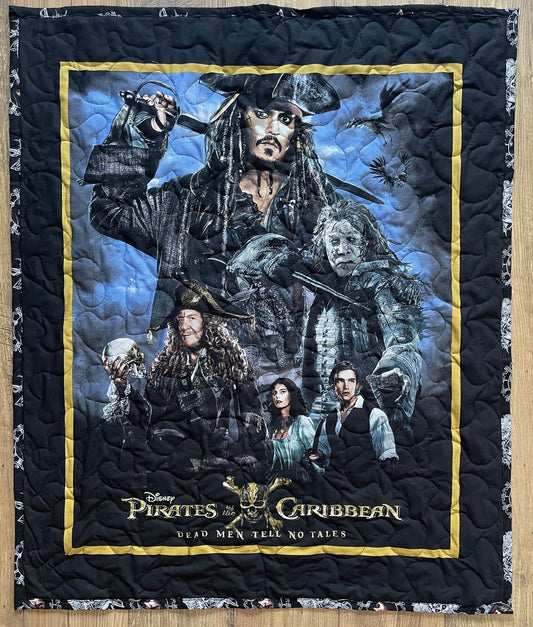 PIRATES OF THE CARIBBEAN "DEAD MEN TELL NO TALES" JACK SPARROW BACKING QUILTED BLANKET