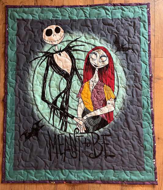 NIGHTMARE BEFORE CHRISTMAS JACK & SALLY 36"X44" MEANT TO BE QUILTED BLANKET