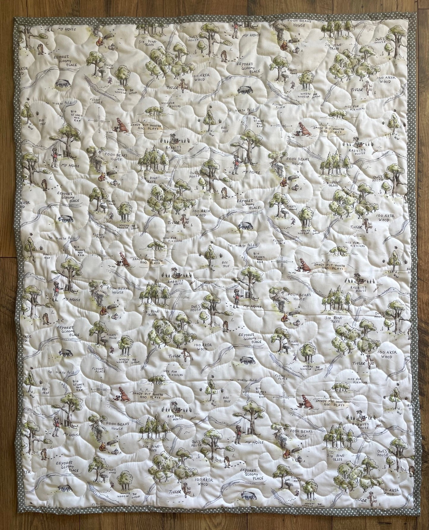 VINTAGE WINNIE THE POOH CHARACTERS INSPIRED 100 ACRE WOODS MAP QUILTED BLANKET