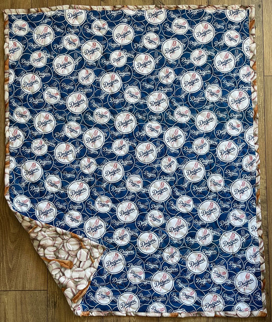 LOS ANGELES DODGERS BASEBALL QUILTED BLANKET