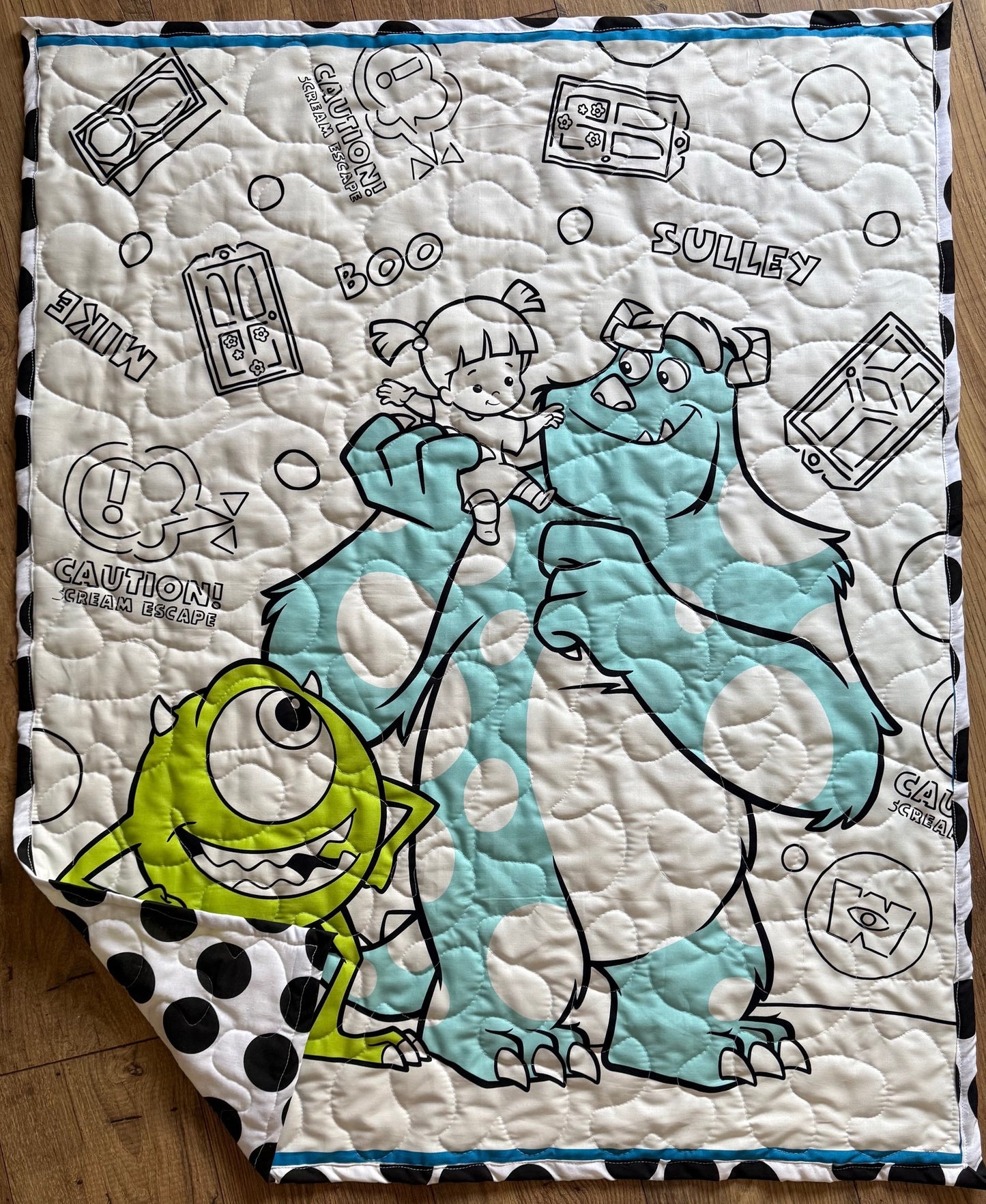MONSTERS INC. MIKE SCULLY BOO *CAUTION SCREAM ESCAPE* QUILTED BLANKET