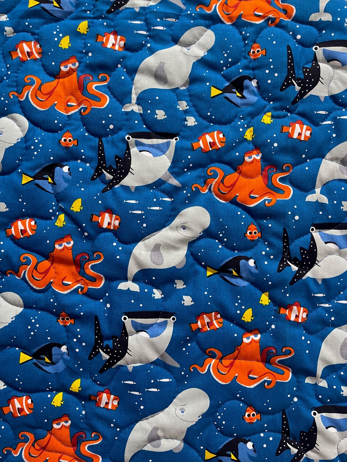FINDING DORY FINDING NEMO INSPIRED BEST FRIENDS QUILTED BLANKET