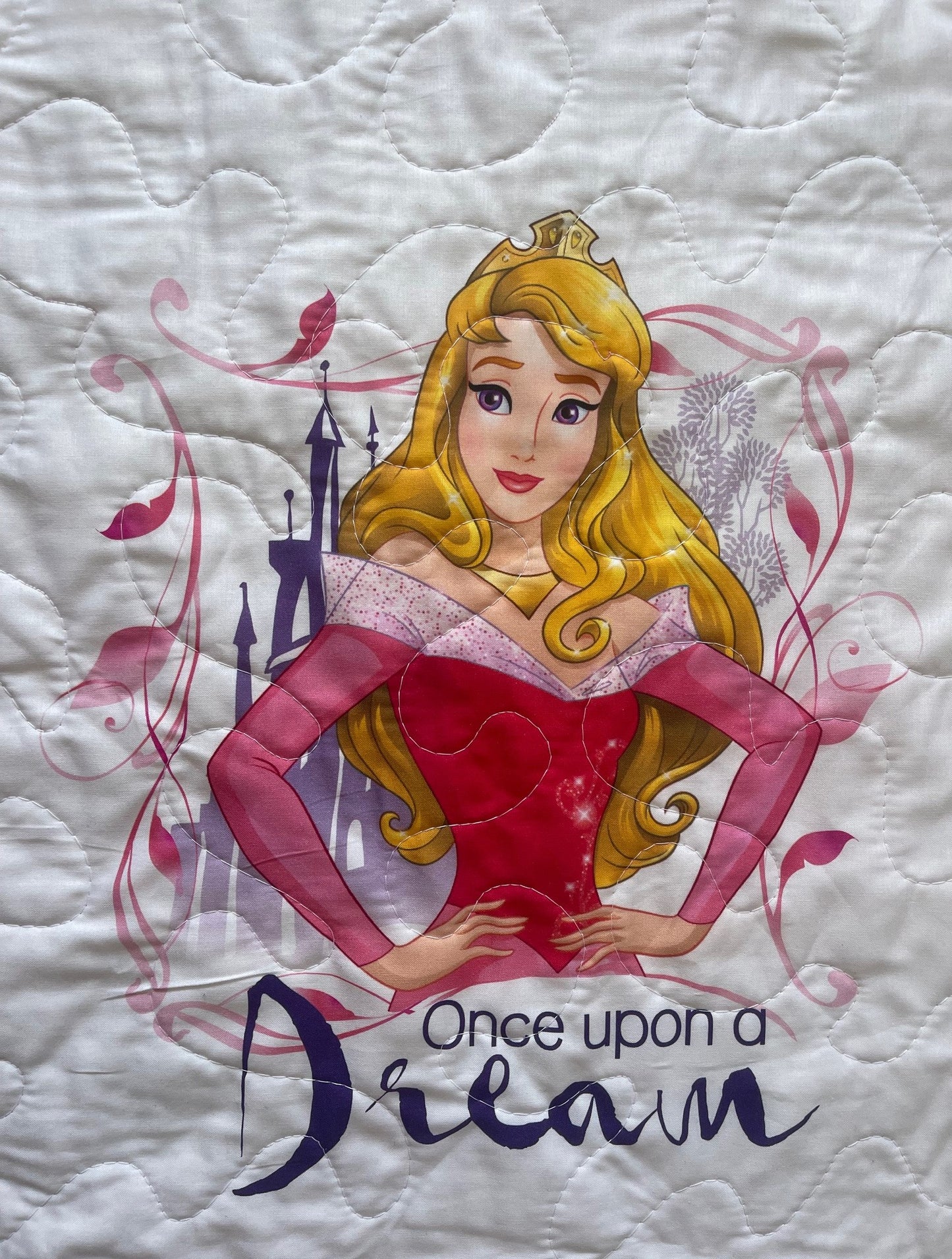 PRINCESSES BELLE, MERIDA, RAPUNZEL & AURORA SLEEPING BEAUTY INSPIRED QUILTED BLANKET