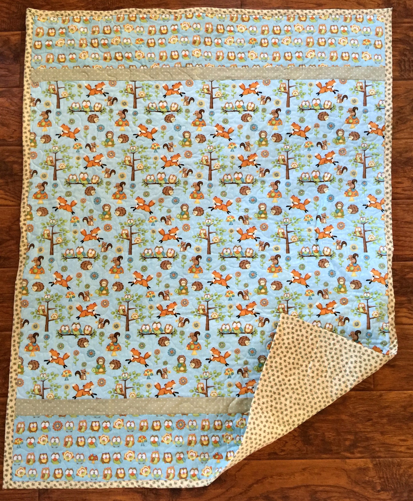 NATURE OWLS FOX SQUIRRELS PORCUPINES Green, Orange Quilted Blanket Nursery Child Toddler Bedding to Adult Lap Blanket
