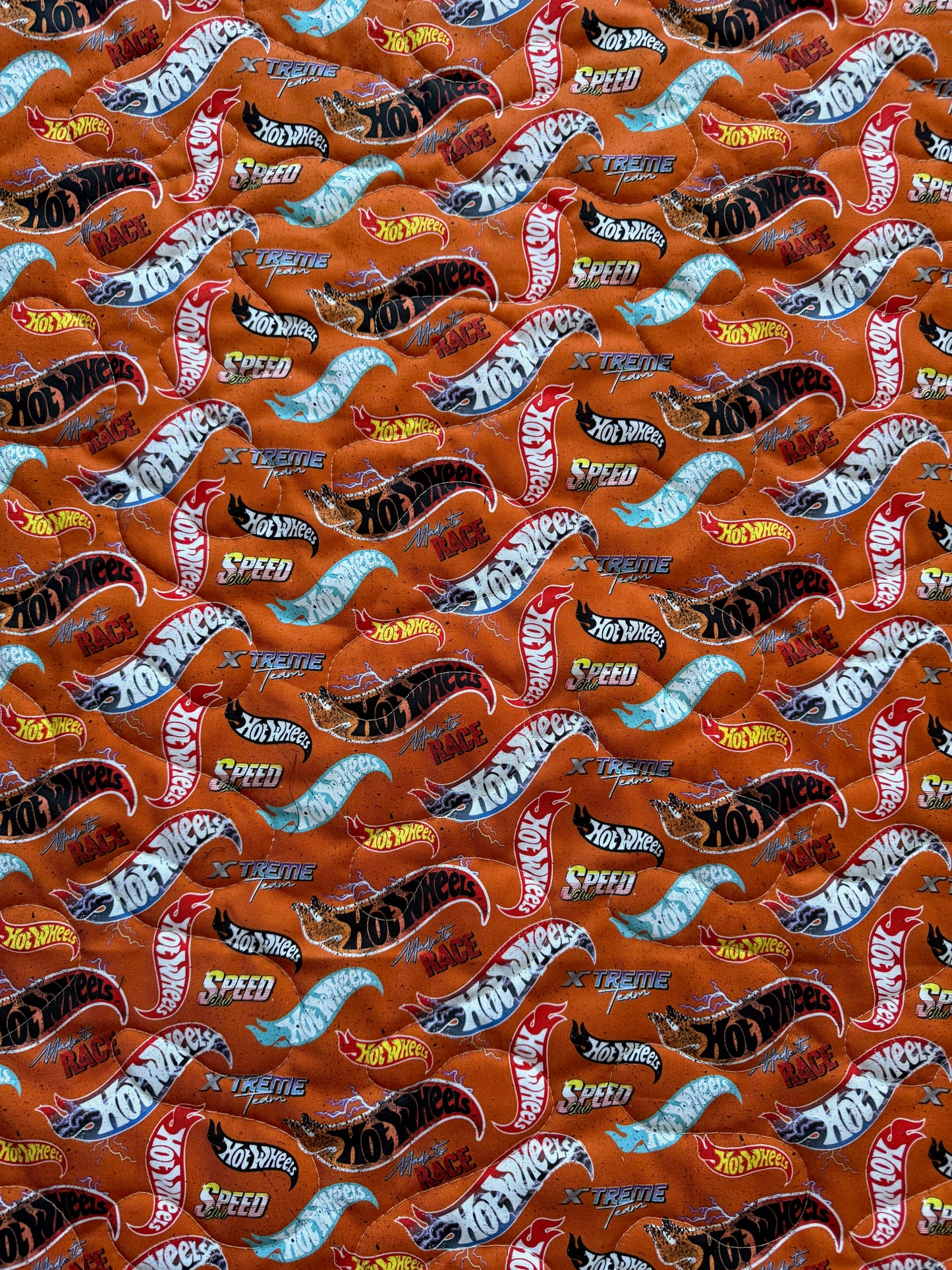 MATTEL HOT WHEELS CLASSIC RACE CARS REVERSIBLE INSPIRED QUILTED BLANKET