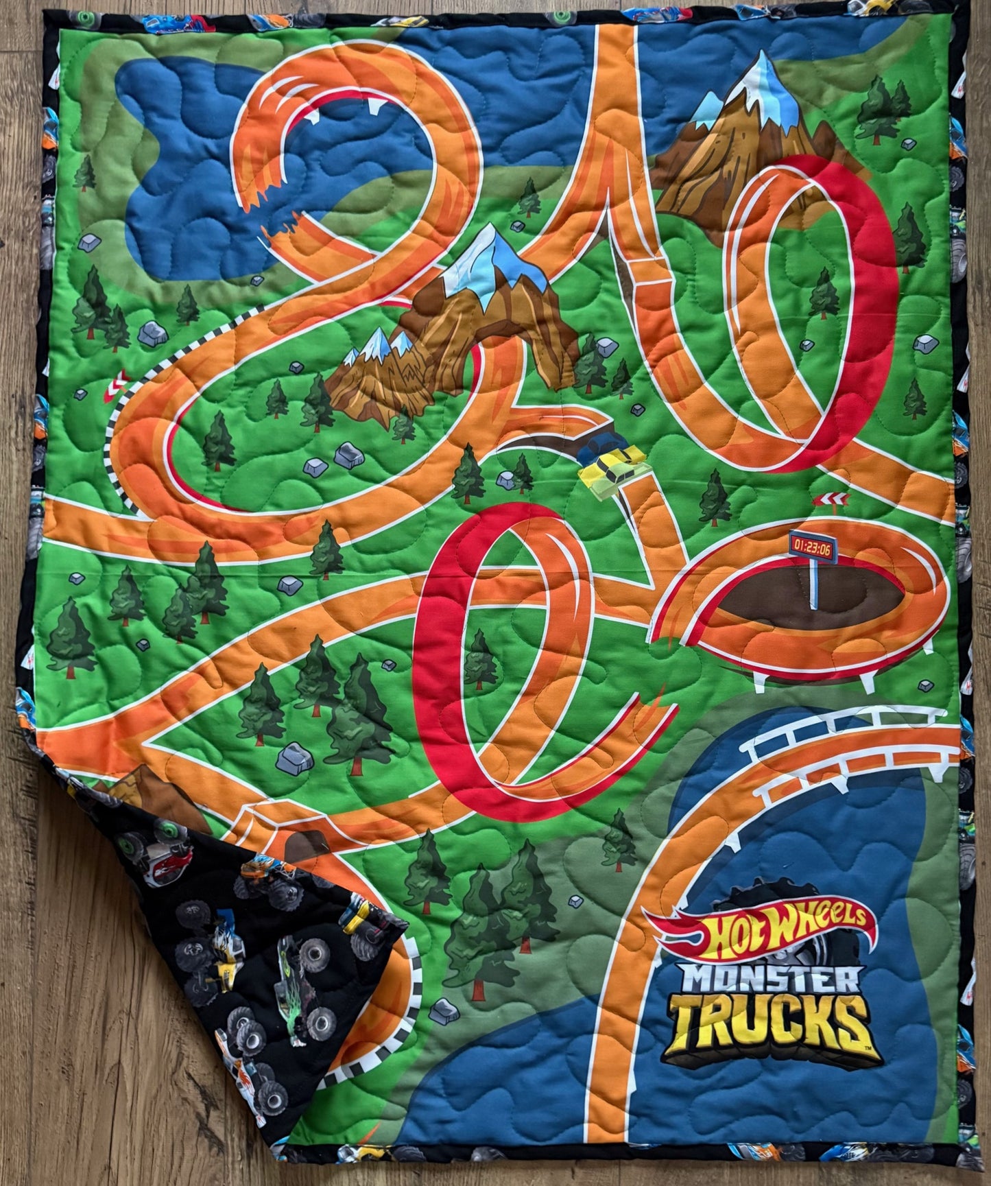 MATTEL HOT WHEELS MONSTER TRUCKS REVERSIBLE INSPIRED QUILTED BLANKET