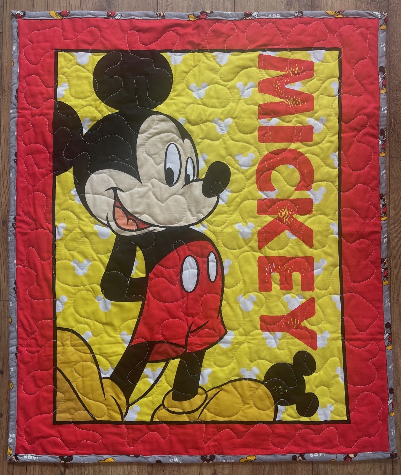 MICKEY STANDING YELLOW INSPIRED QUILTED BLANKET