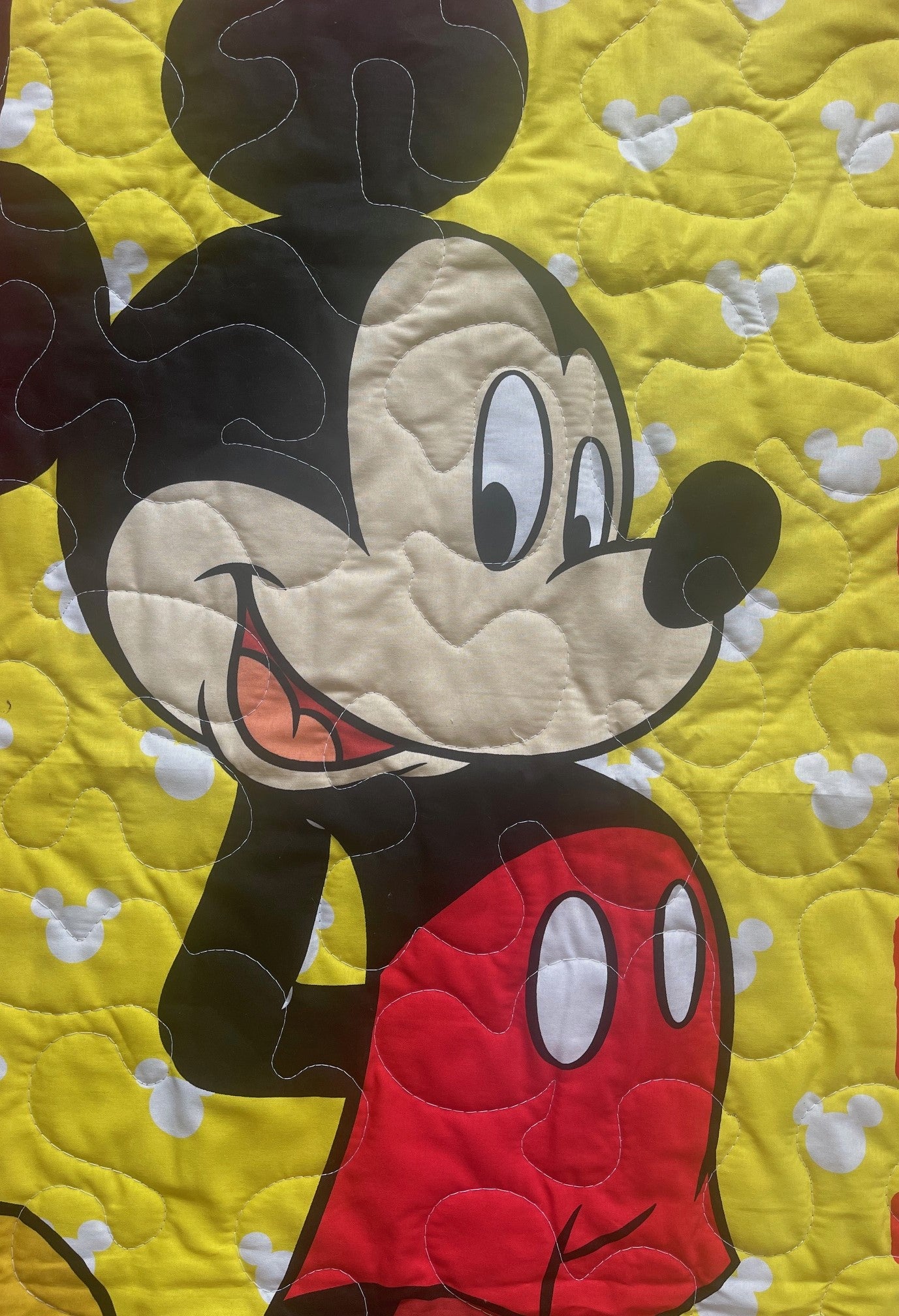 MICKEY STANDING YELLOW INSPIRED QUILTED BLANKET FLANNEL BACKING