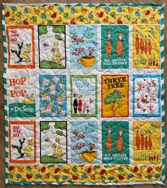 DR. SEUSS CLASSICS HOP ON POP Inspired Quilted Blanket 40"x45"