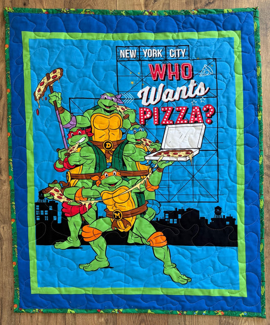 TEENAGE MUTANT NINJA TURTLES *WHO WANTS PIZZA? * TMNT INSPIRED QUILTED REVERSIBLE BLANKET