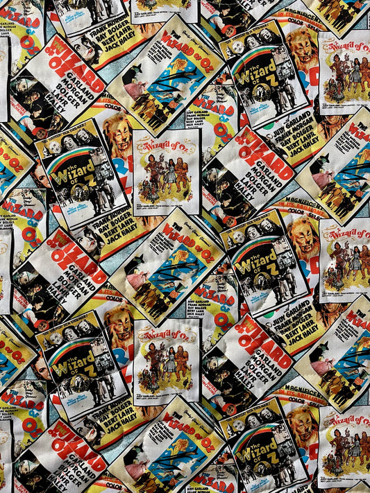 WIZARD OF OZ MOVIE POSTERS Quilted Blanket