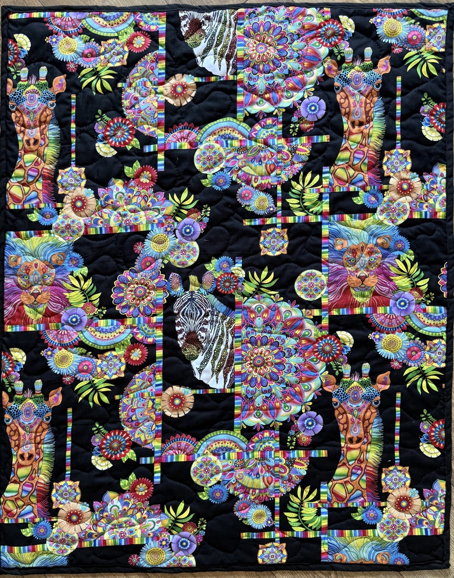 SAFARI ANIMALS BRIGHT MOZIAC ABSTRACT LION, GIRAFFE & ZEBRA QUILTED BLANKET