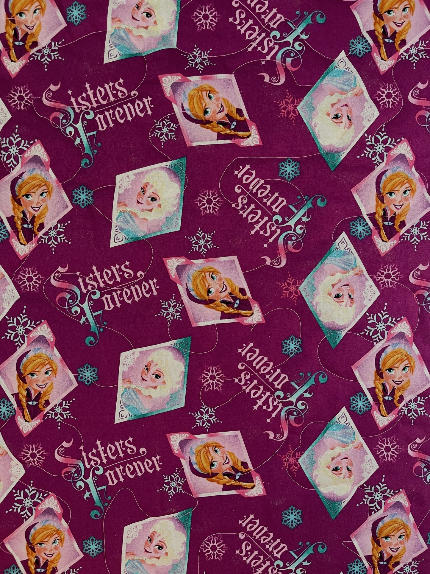 SISTERS ARE MAGIC ELSA & ANNA QUILTED BLANKET