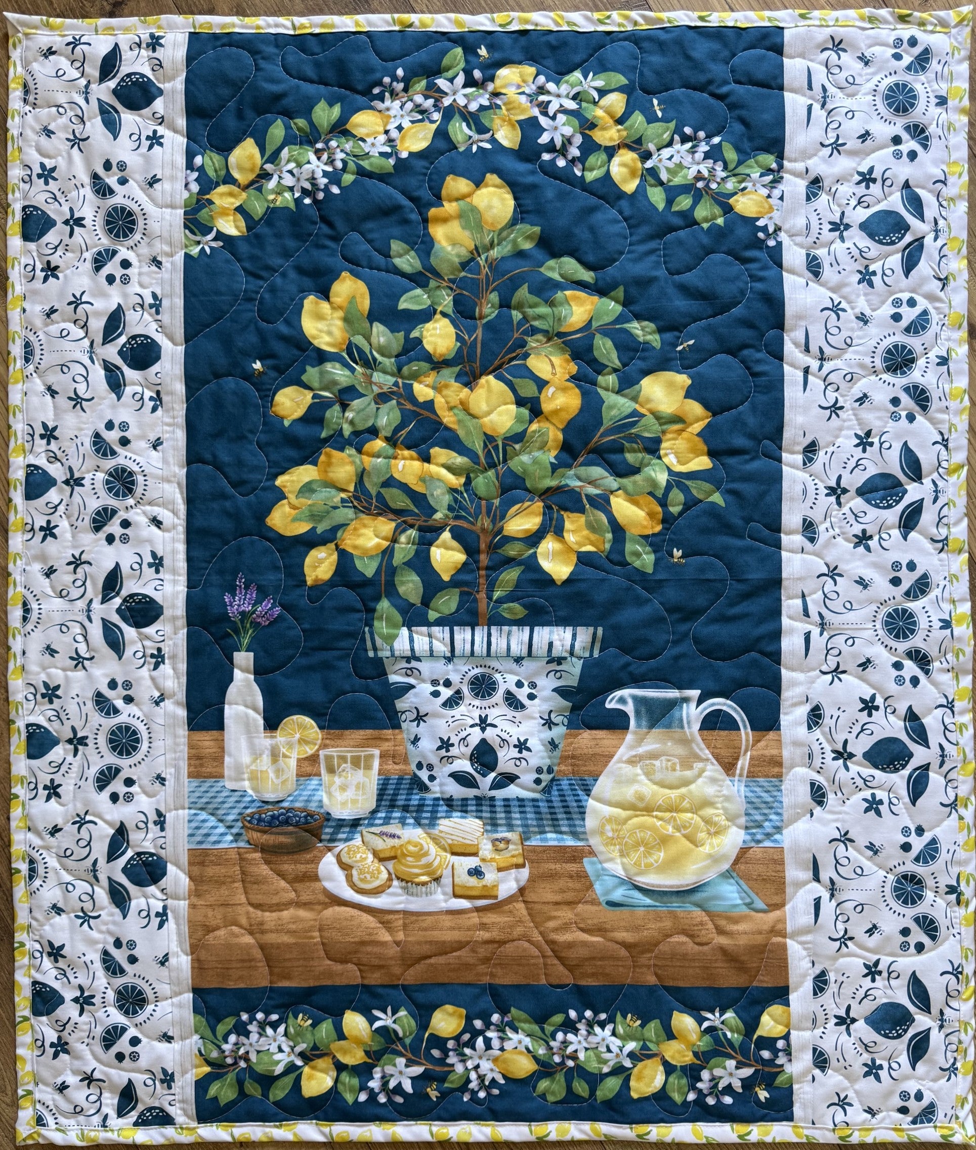 LEMON FESTIVAL SQUEEZE OF THE DAY LEMON TREE QUILTED BLANKET FOR ALL AGES