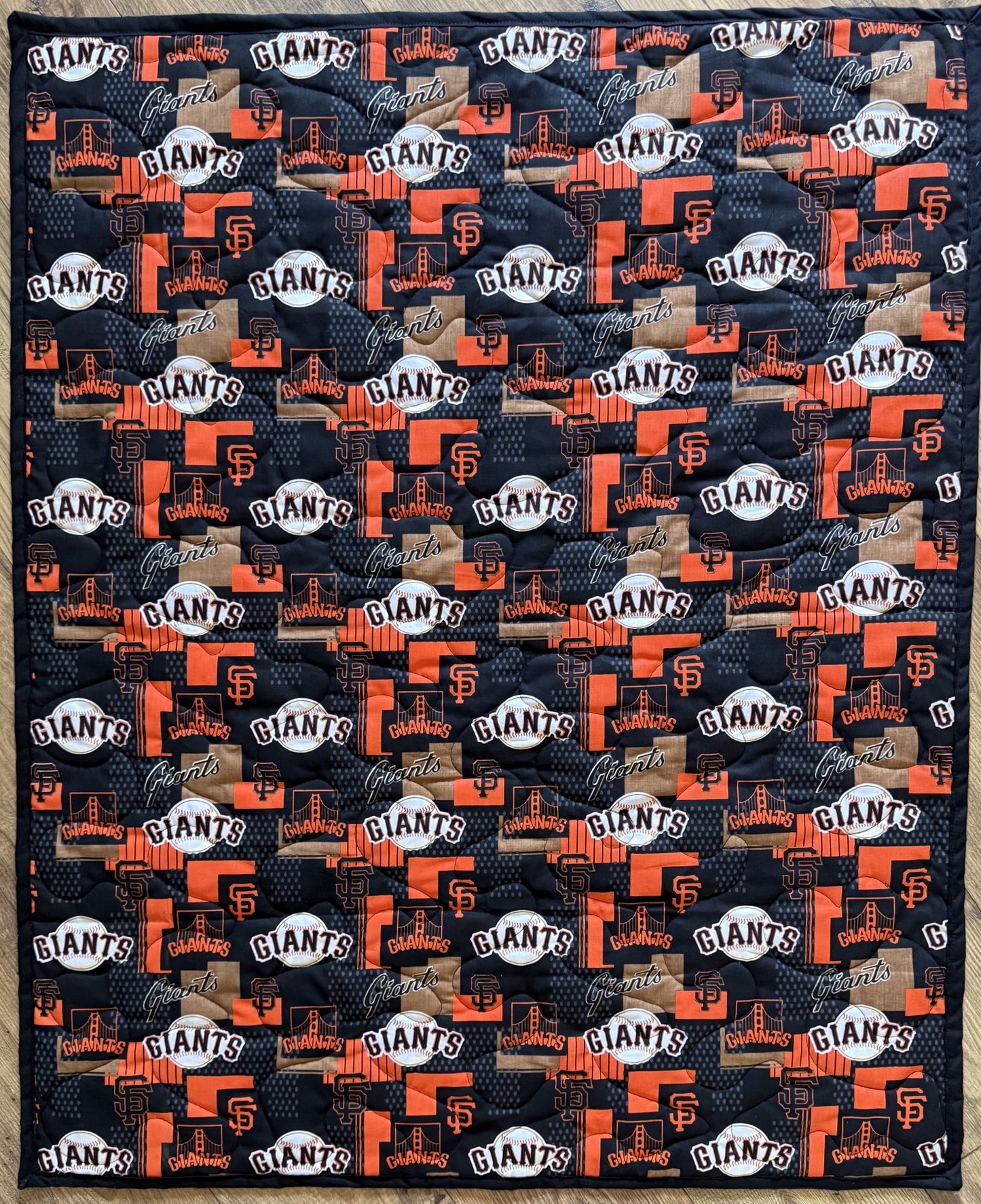 SAN FRANCISCO GIANTS BASEBALL QUILTED BLANKET *CHOICE OF A VARIETY OF TEAMS