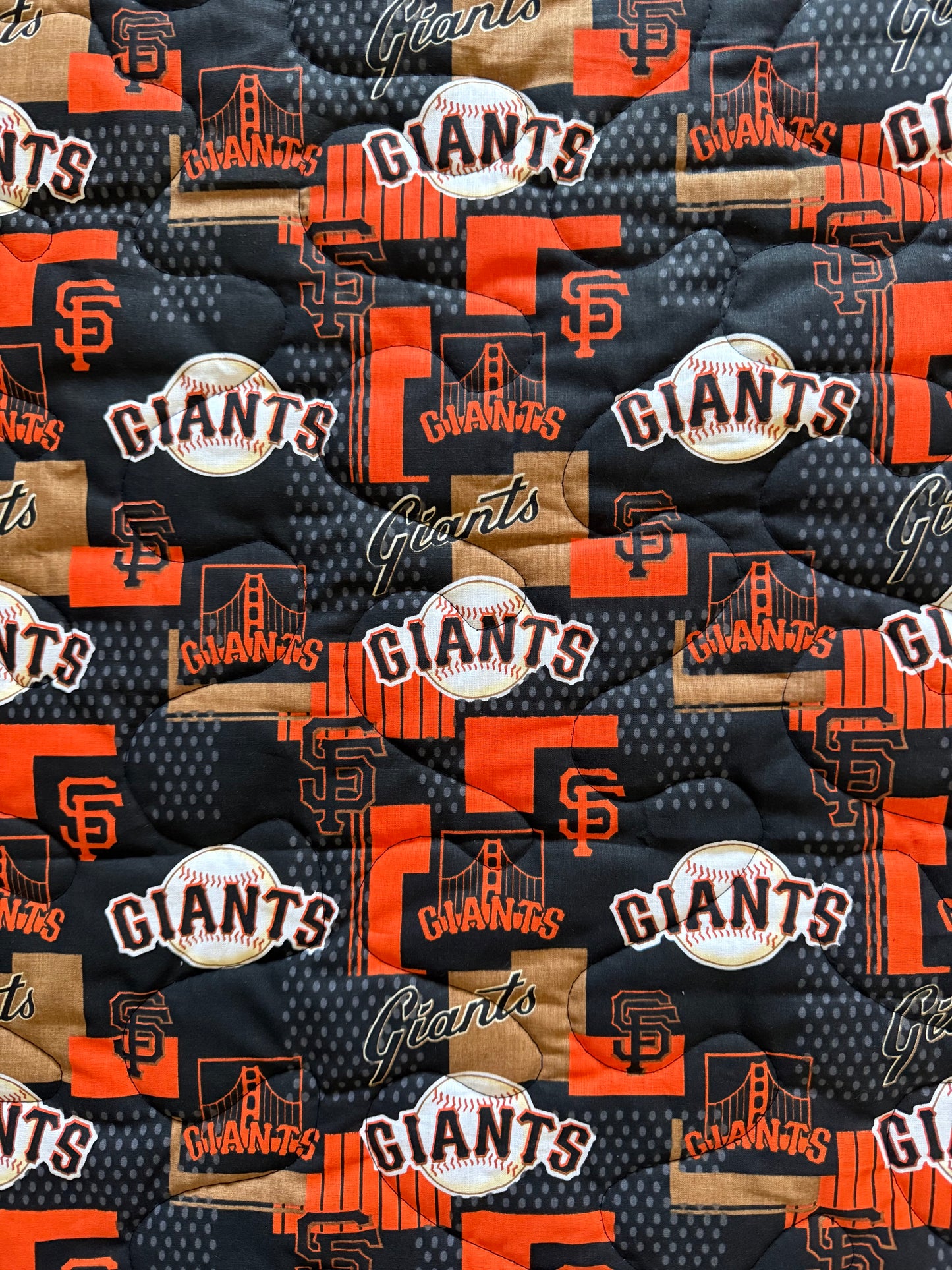 SAN FRANCISCO GIANTS BASEBALL QUILTED BLANKET *CHOICE OF A VARIETY OF TEAMS