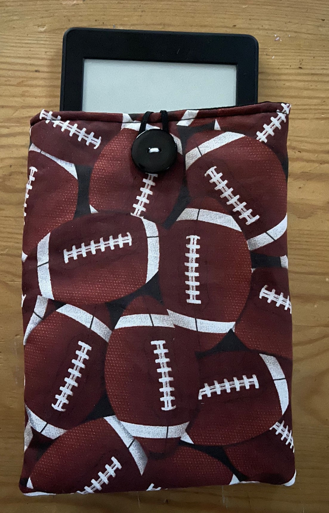 FOOTBALLS KINDLE SLEEVE Padded Pouch fits 6" 7" Models