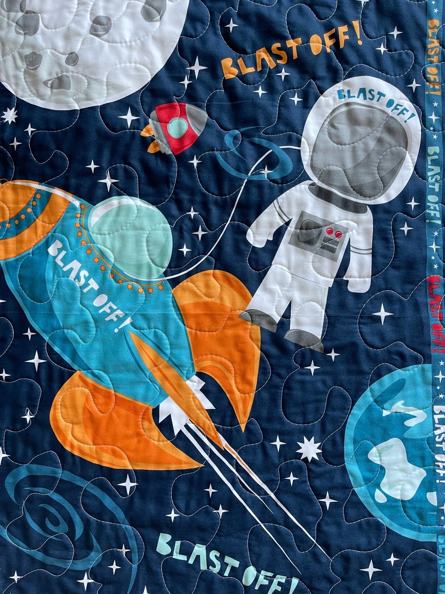 SPACE ASTRONAUT SHACE SHIPS ROCKETS "BLAST OFF" PLANETS Quilted Blanket 36"X44"