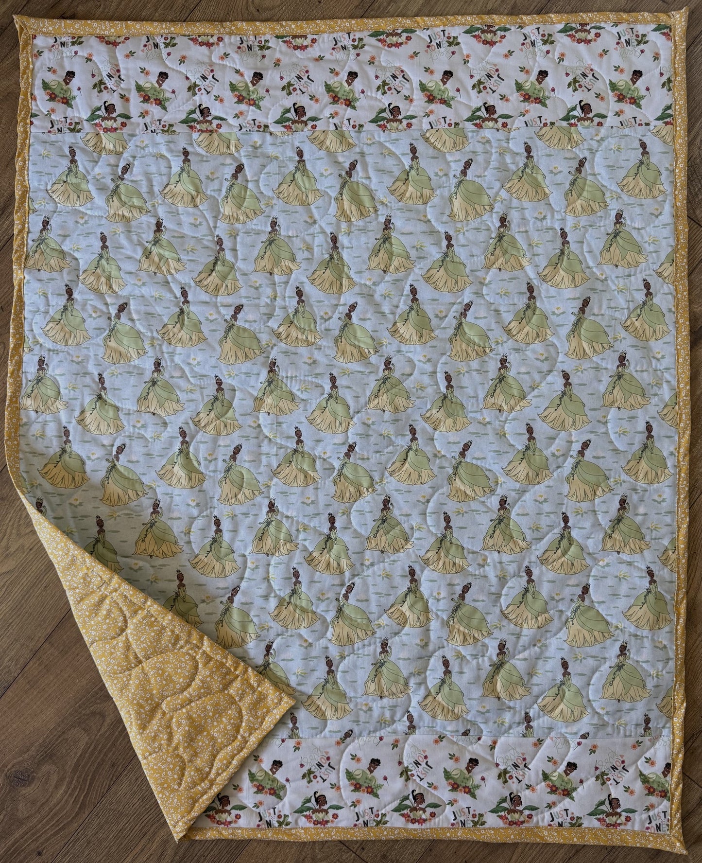 TIANA PRINCESS AND THE FROG Quilted Blanket