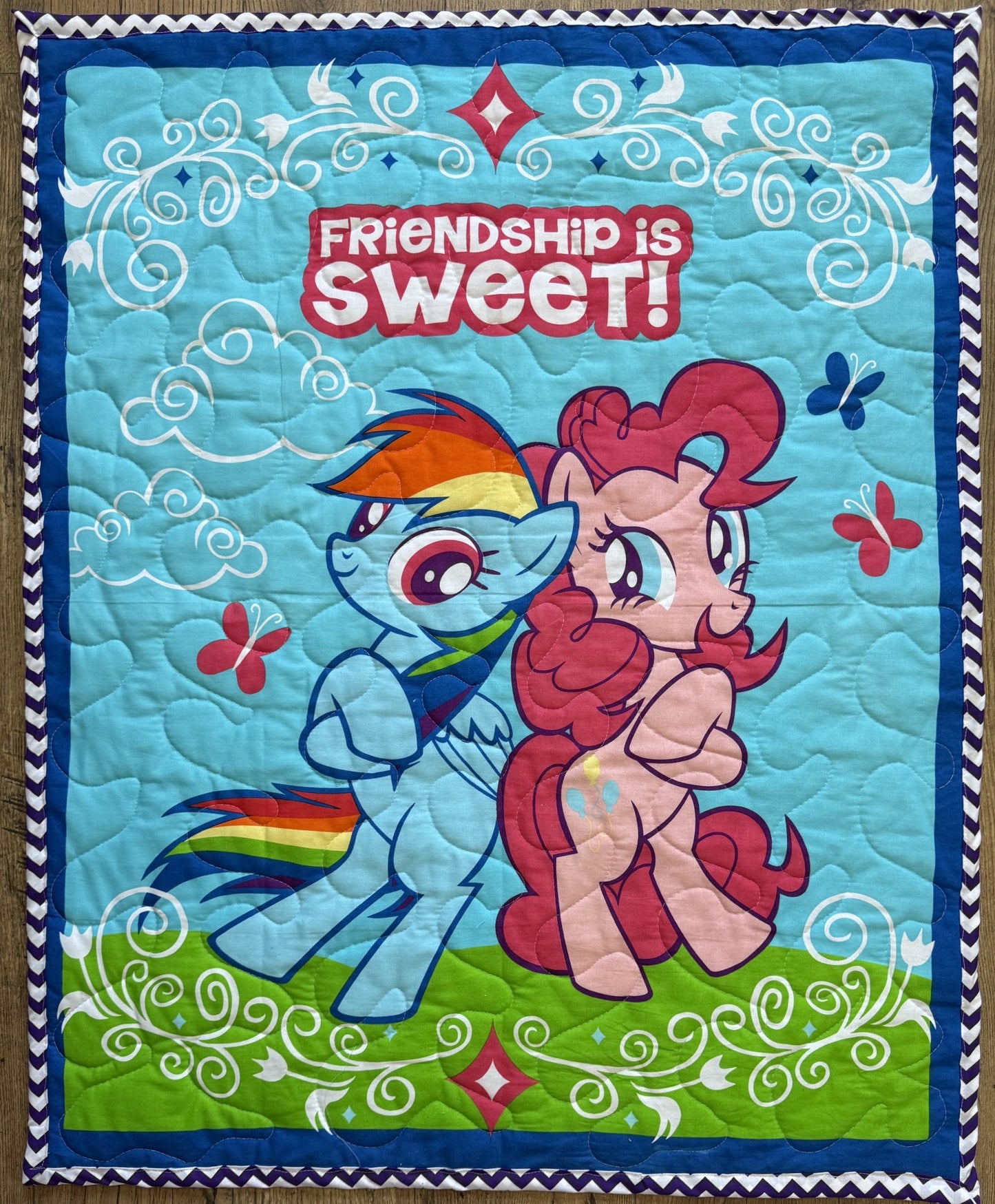 MY LITTLE PONY *FRIENDSHIP IS SWEET* INSPIRED QUILTED BLANKET