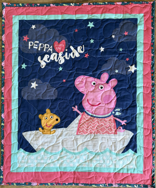 PEPPA PIG CARTOON Inspired PEPPA LOVES THE SEASIDE Quilted Blanket