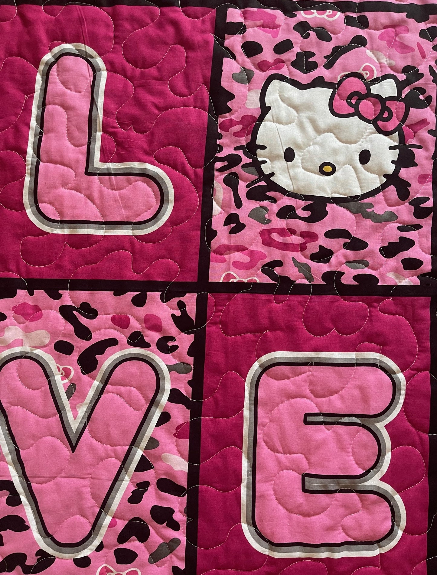 HELLO KITTY LOVE PINK CHEETAH Quilted Blanket 1 AVAILABLE