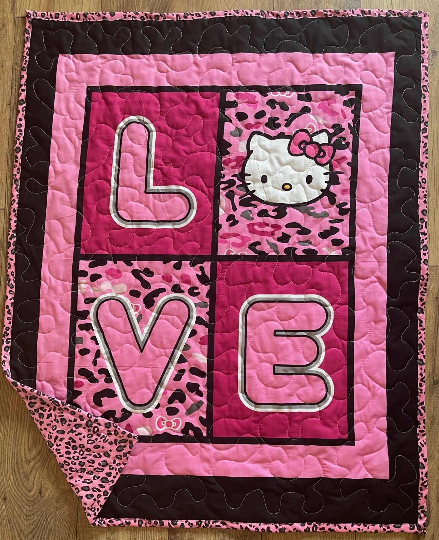 HELLO KITTY LOVE PINK CHEETAH Quilted Blanket 1 AVAILABLE