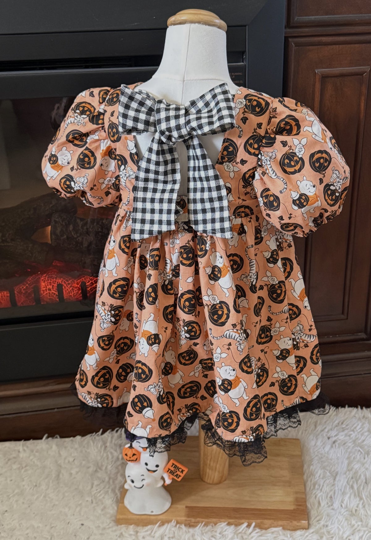 Girls and Toddlers Halloween Winnie the Pooh & Tigger Vintage Babydoll style dress with puff sleeves, bow on the back