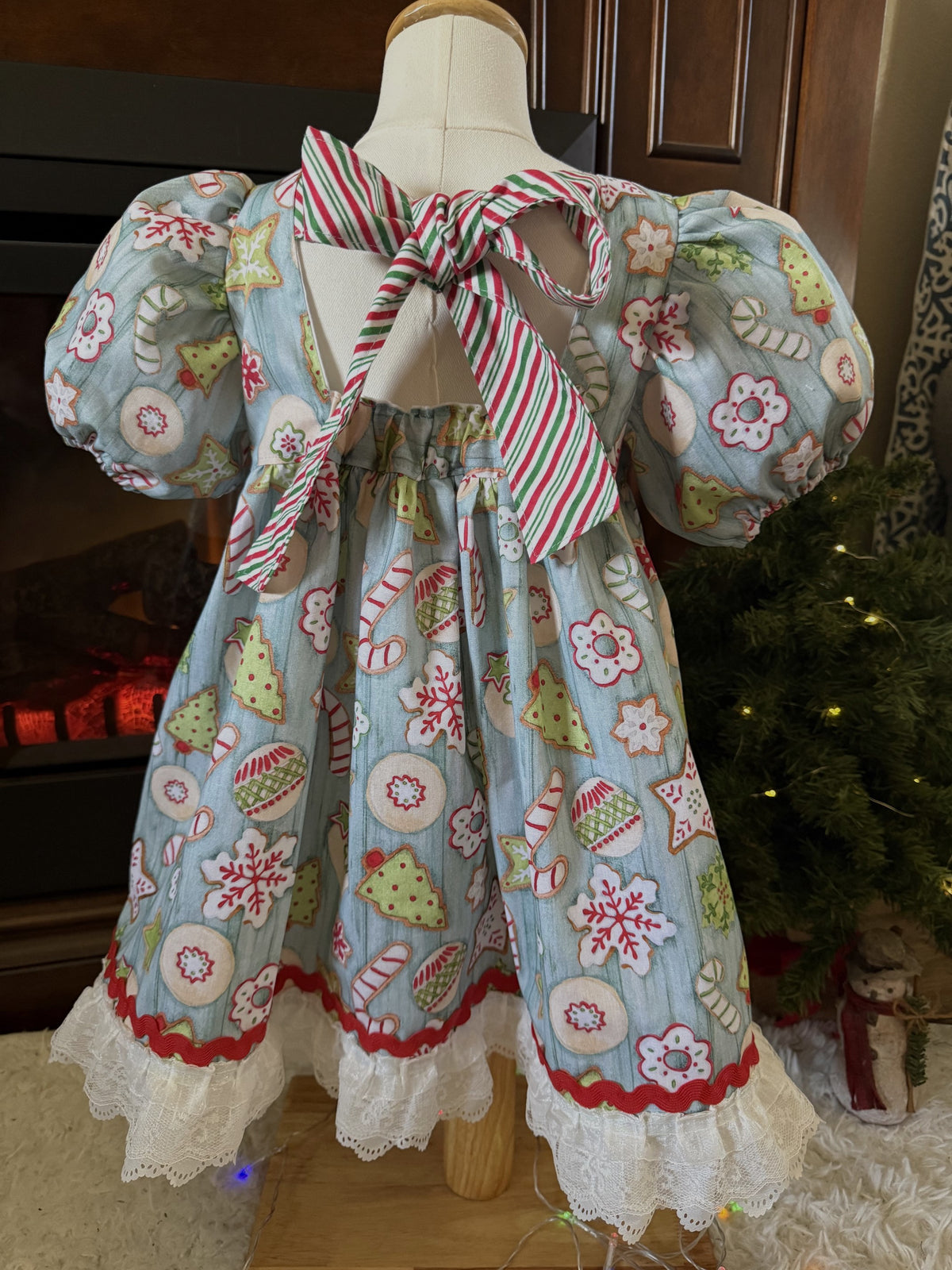Girls and Toddlers CHRISTMAS COOKIES Light blue Vintage Babydoll style dress with puff sleeves, bow on the back