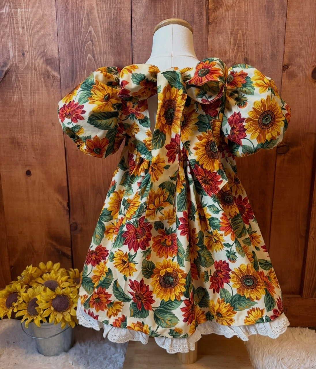 Girls and Toddlers SUNFLOWERS Vintage Babydoll style dress with puff sleeves, bow on the back