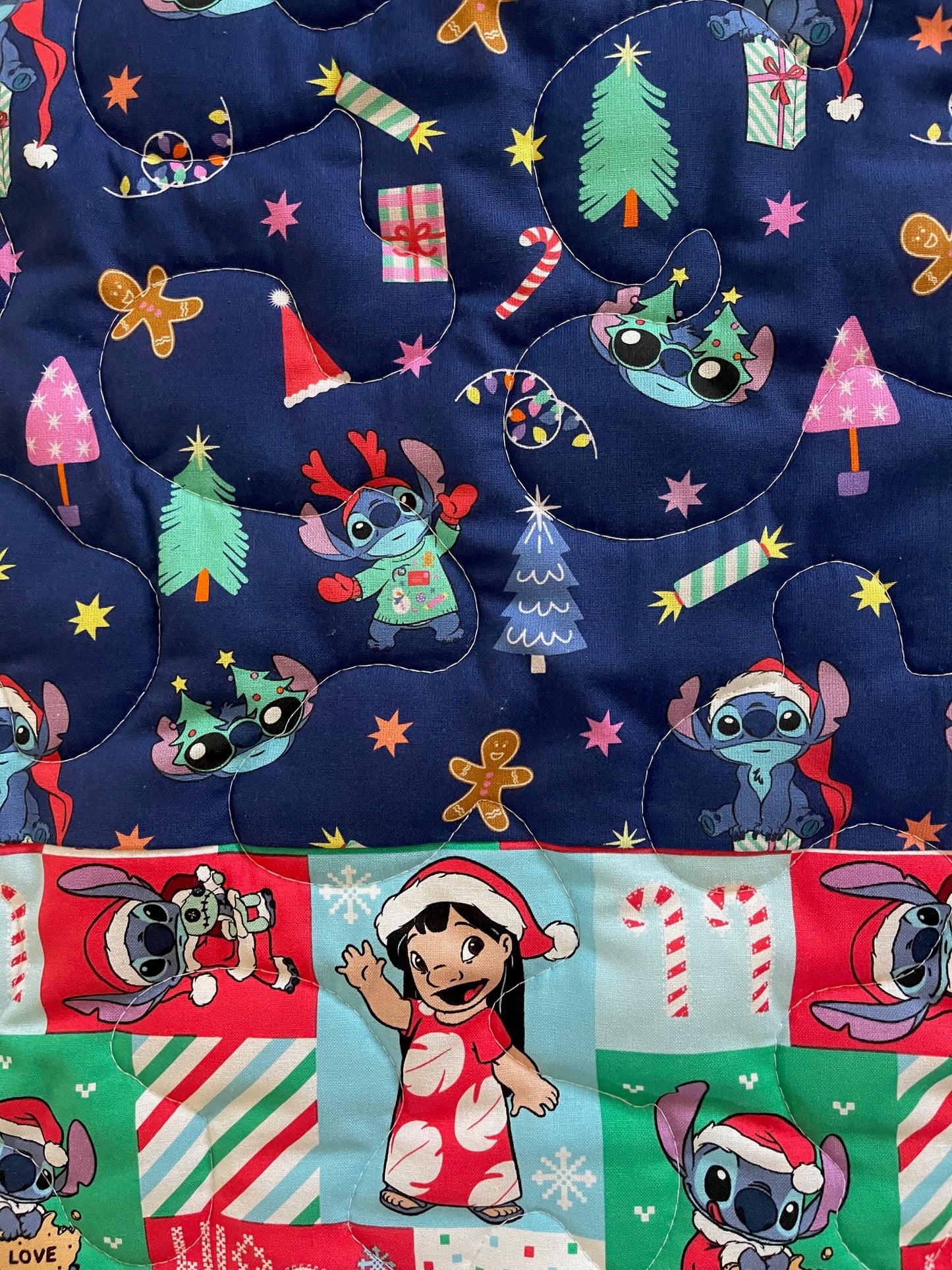 LILO & STITCH INSPIRED CHRISTMAS HOLIDAY 36"X44" Quilted Blanket