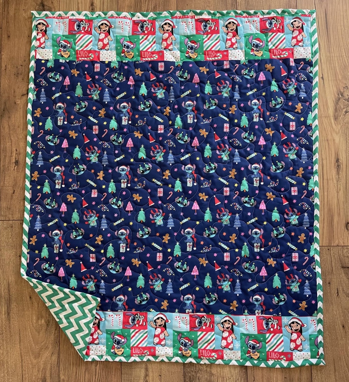 LILO & STITCH INSPIRED CHRISTMAS HOLIDAY 36"X44" Quilted Blanket
