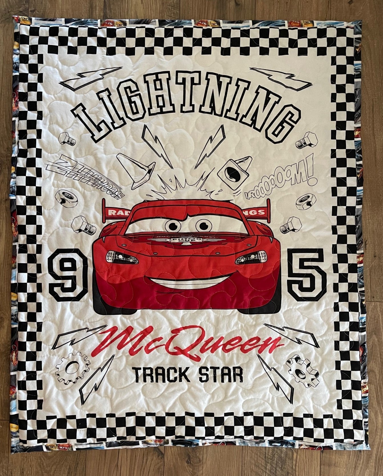 CARS LGHTNING MC QUEEN 95 INSPIRED 36"X44" Quilted Blanket  TRACK STAR Reversible Blanket